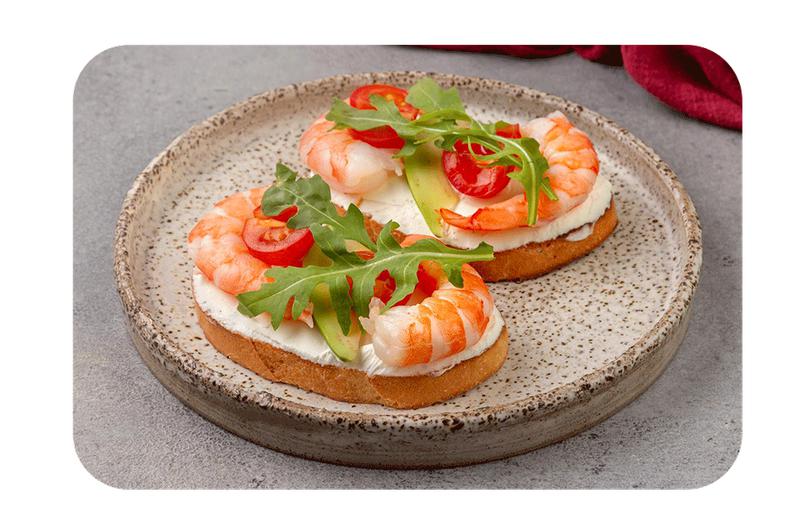 Брускетта с креветками 